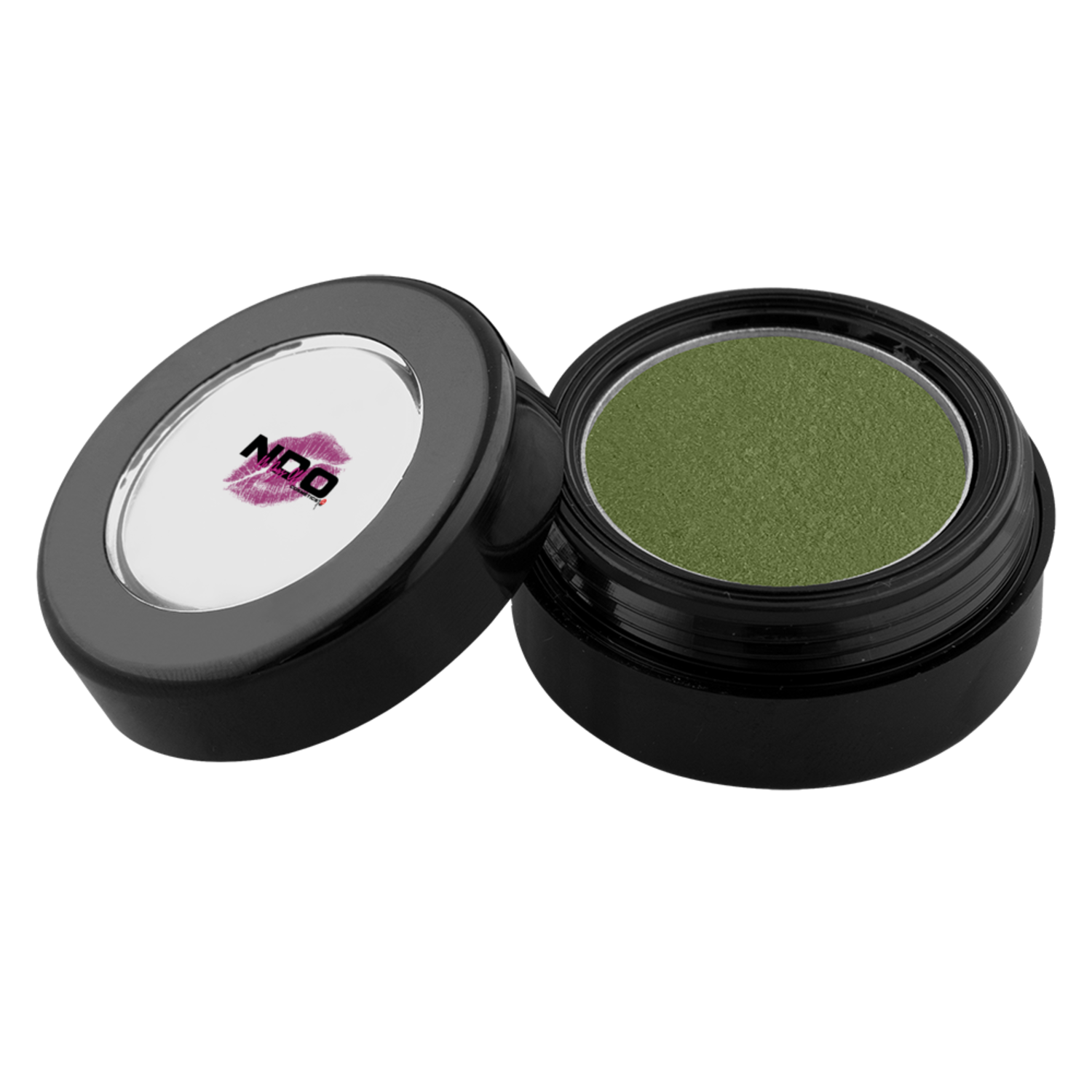 viaGlamour image of a extreme-eyeshadow